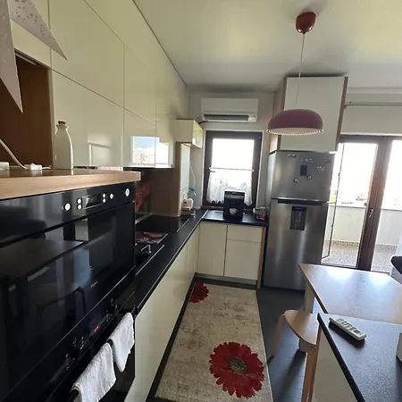 Wonderful View Apartment *