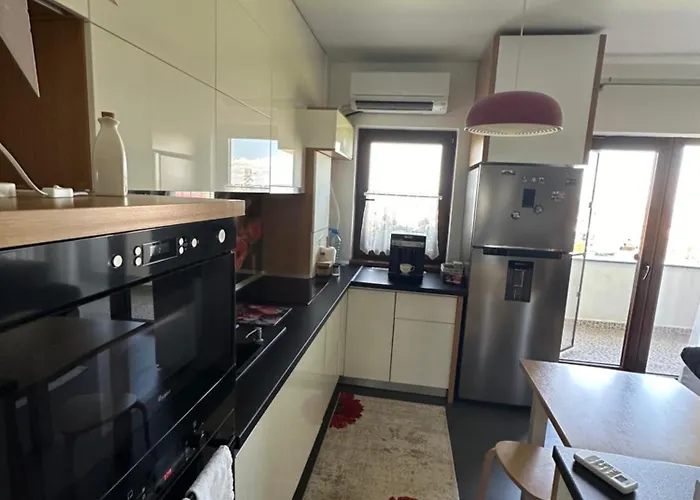 Wonderful View Apartment *